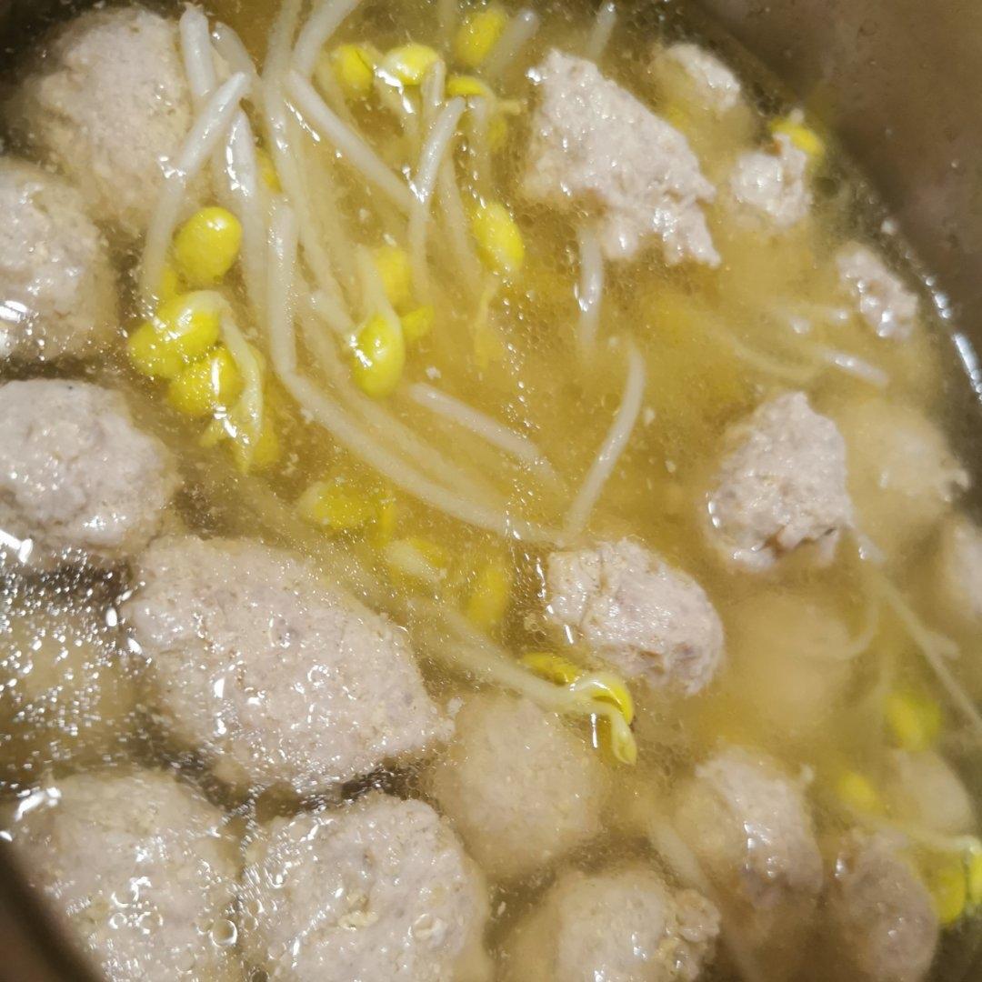 猪肉丸子汤