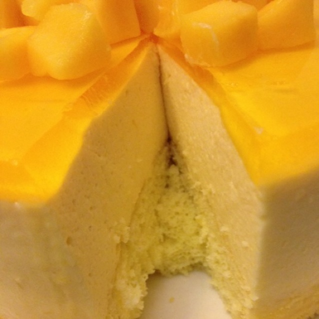 料超足的芒果慕斯蛋糕