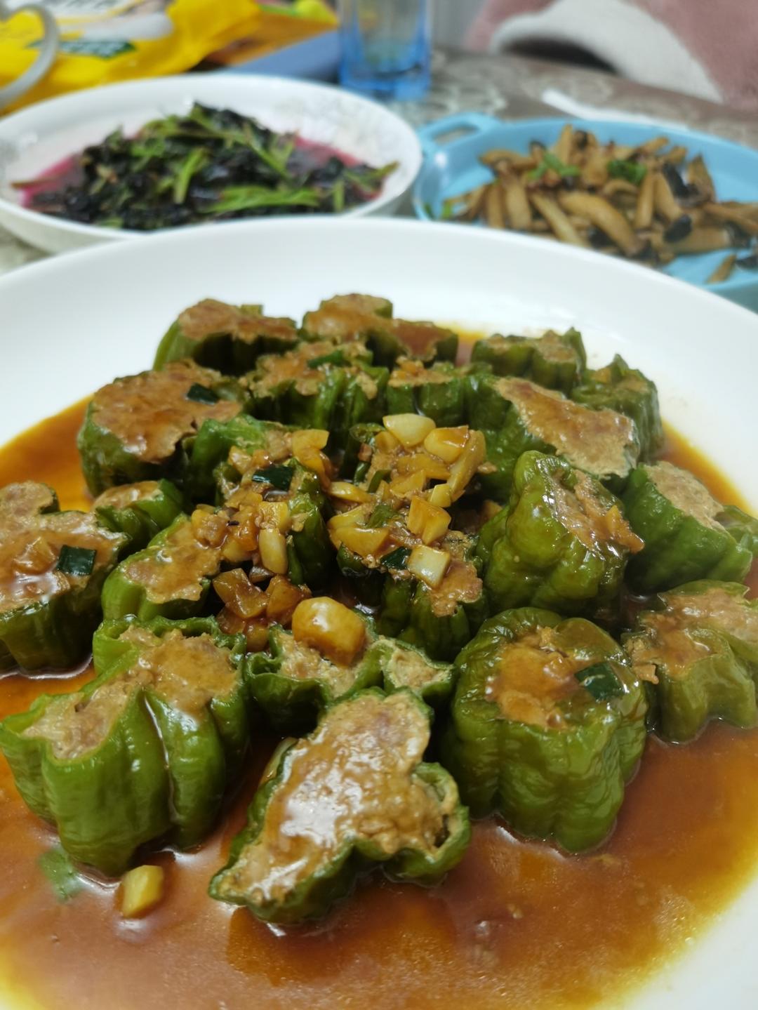一口一个超过瘾——青椒酿肉