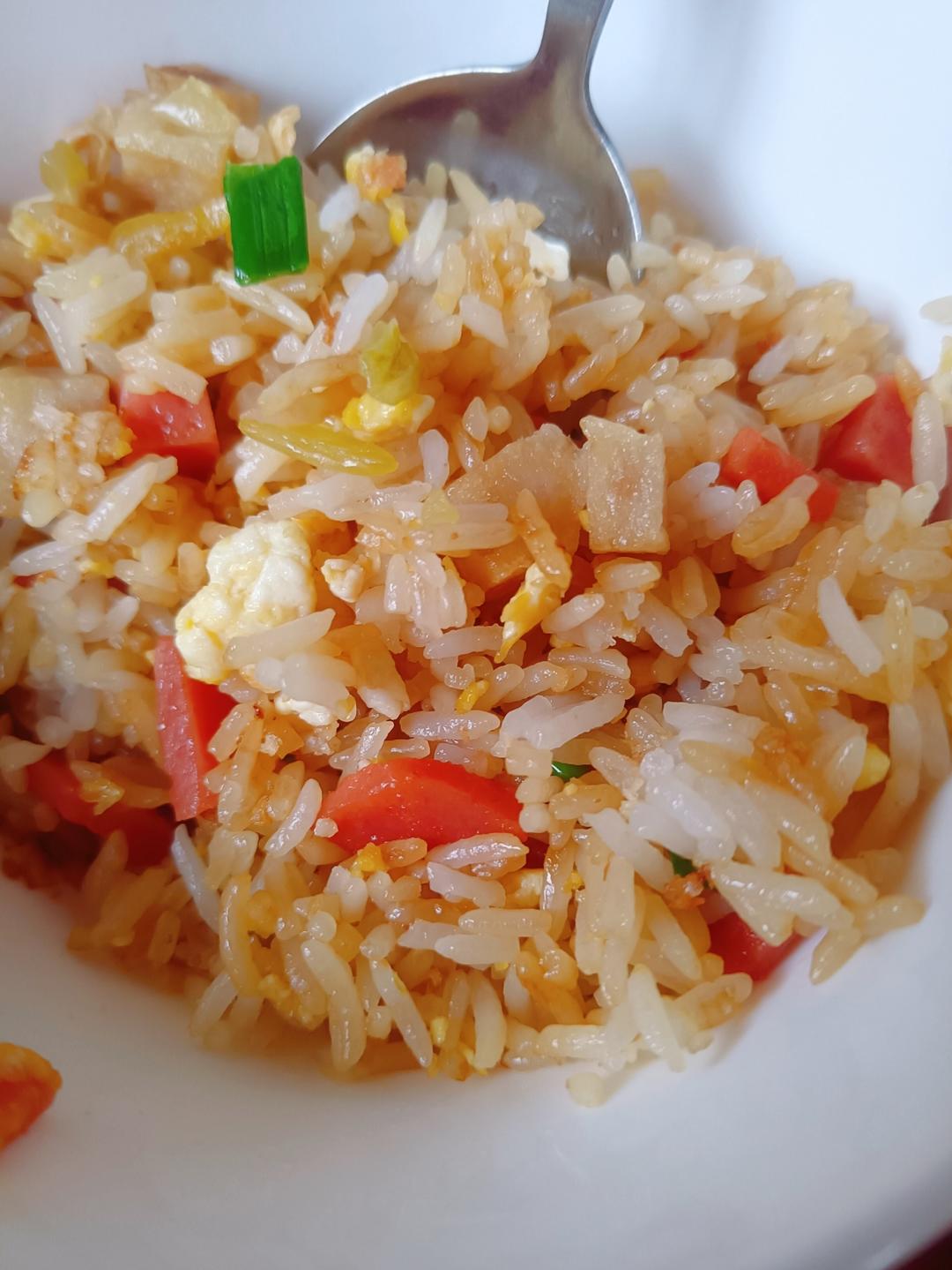 快手咸菜炒饭