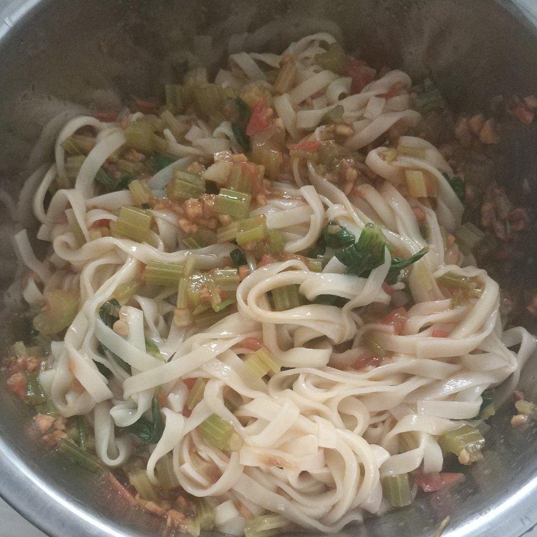 酸汤面（不吃葱蒜的请飘过）