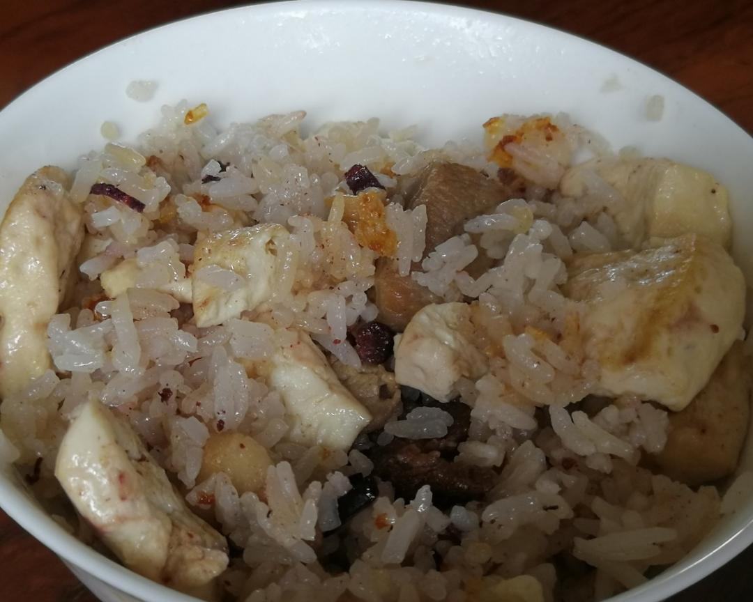 不会碎的豆腐焖饭的做法