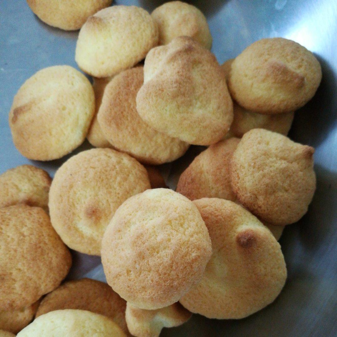 酥脆蛋香小饼干