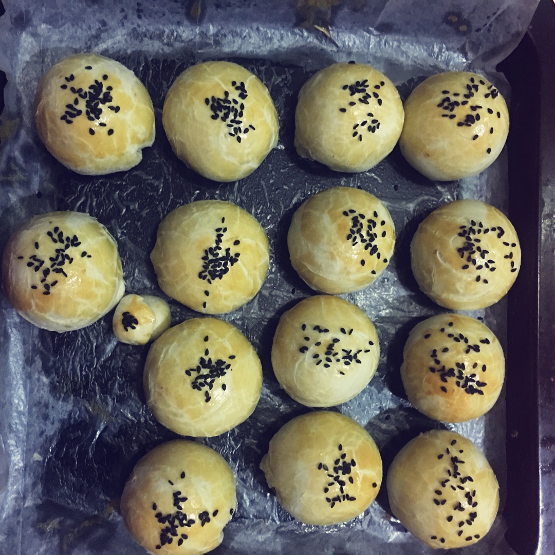 层层酥—蛋黄酥