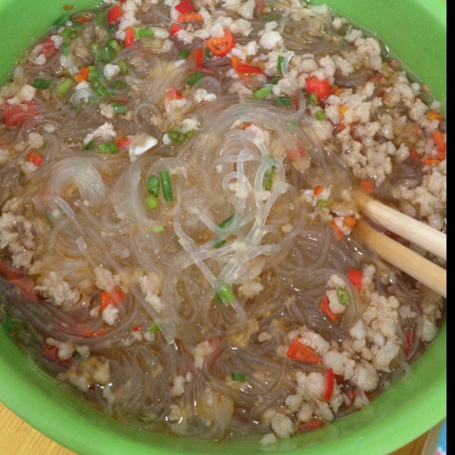 肉末粉丝煲