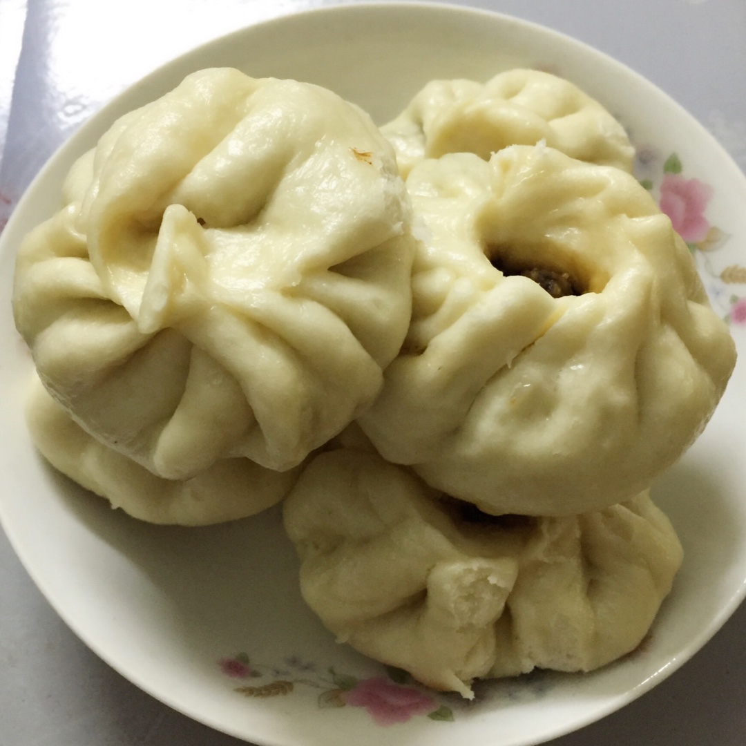 手把手教你捏出漂亮的包子褶（ 附小视频）