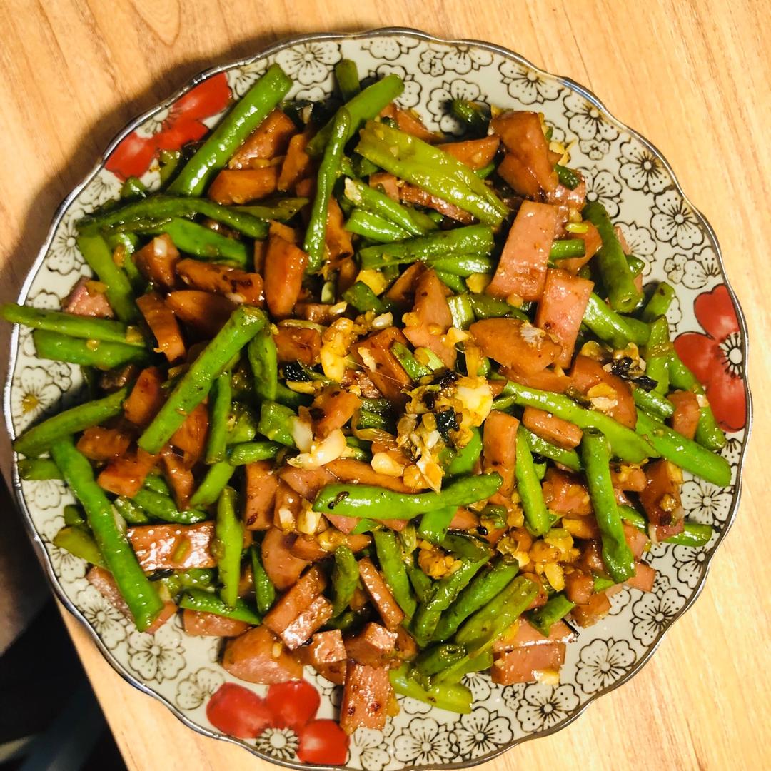 肉末豆角炒火腿