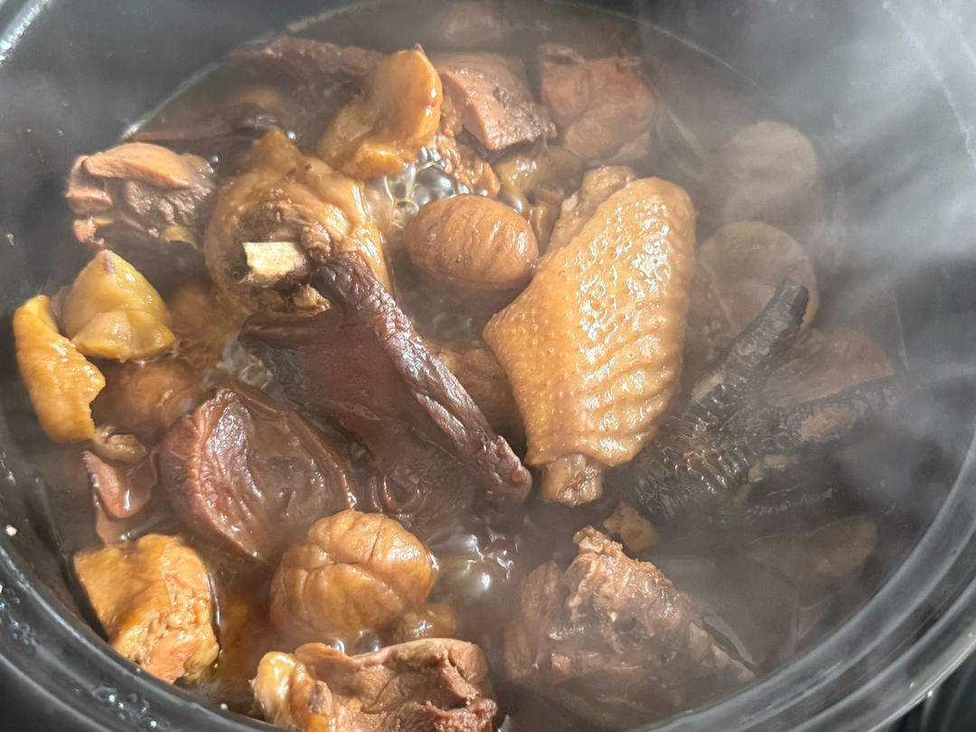 牛肝菌栗子烧鸡块
