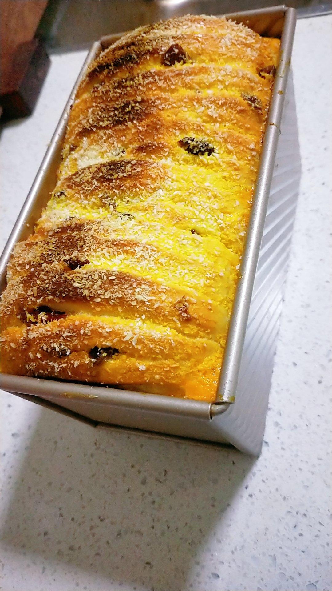 手撕蔓越莓炼乳吐司