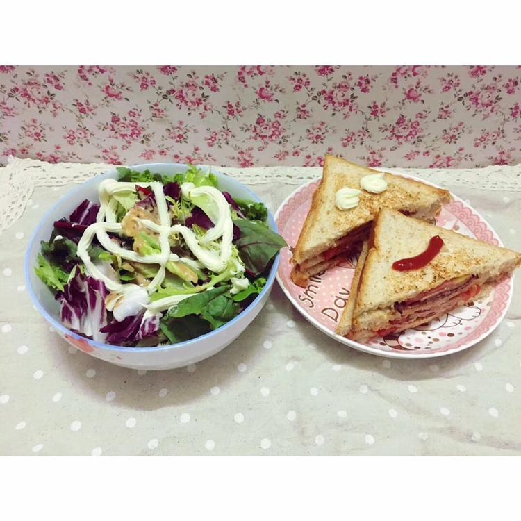 火腿芝士蛋三文治