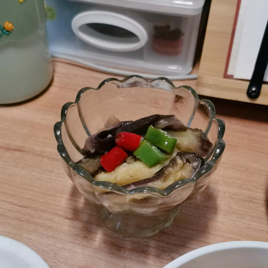 蒜泥茄子（蒸）