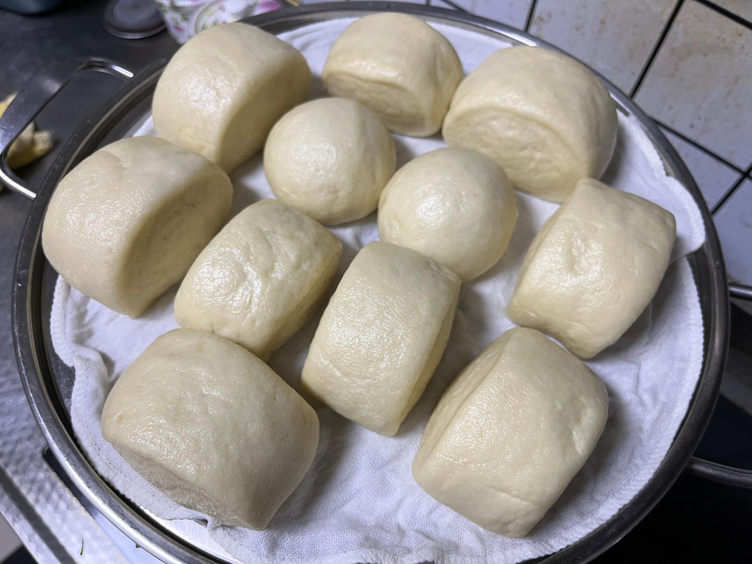 磨豆浆剩下的黄豆渣都不放过——细腻的豆香馒头