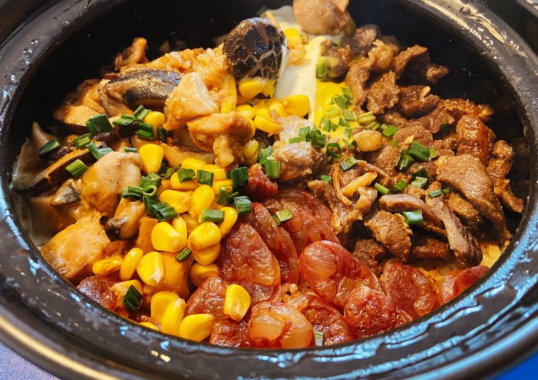 煲仔饭，从零到一教你做（内附香菇滑鸡和牛肉煲仔饭做法）