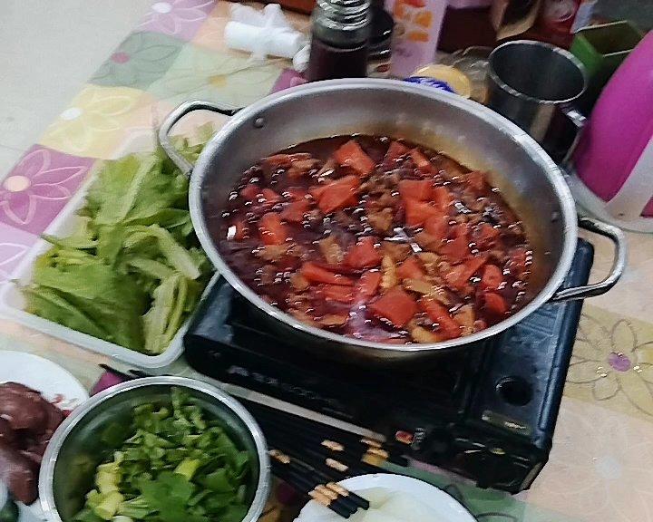 重庆麻辣牛肉火锅