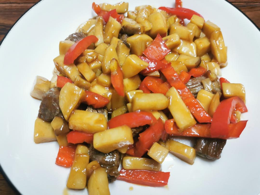 家常菜~杏鲍菇烧牛肉粒