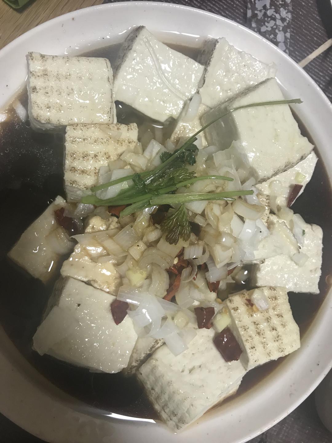 秘制油泼豆腐
