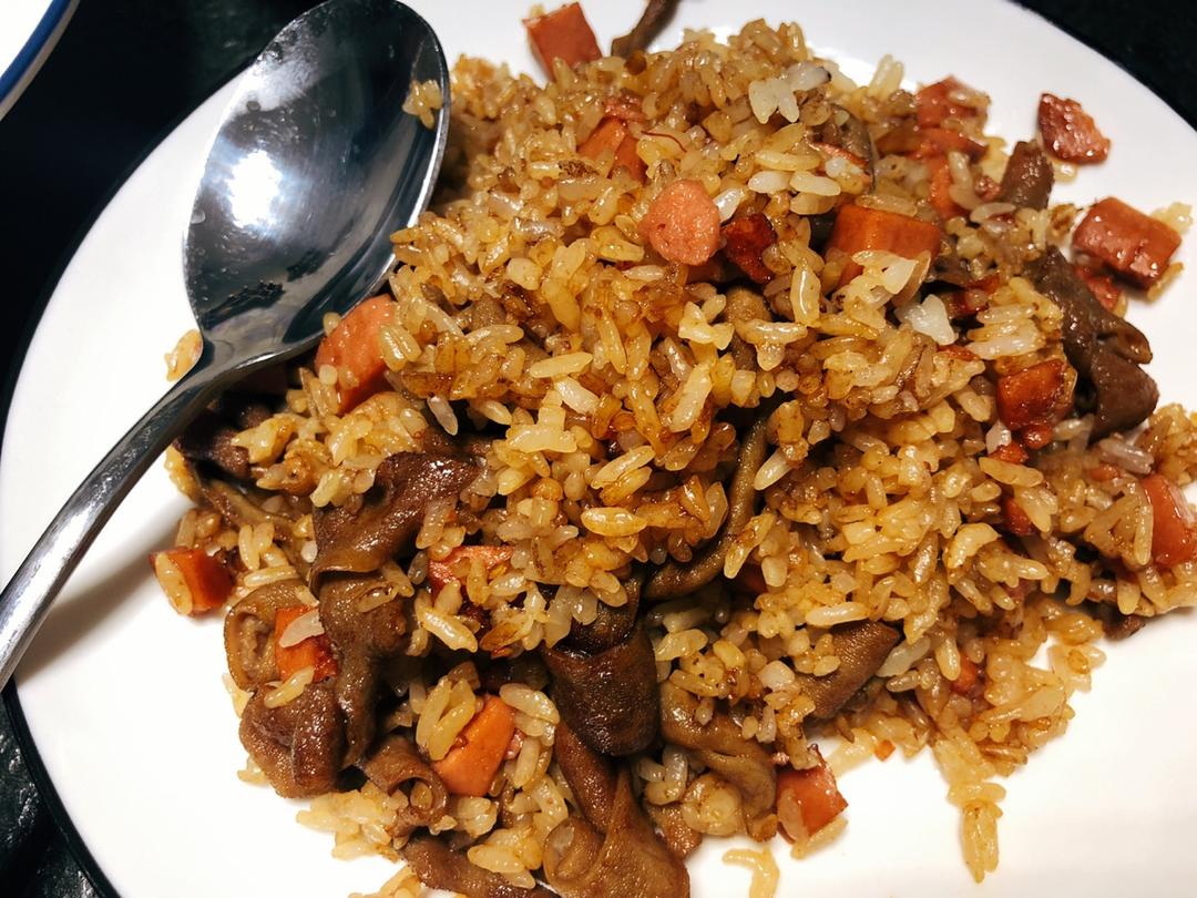 开米1986做的鸭肠炒饭