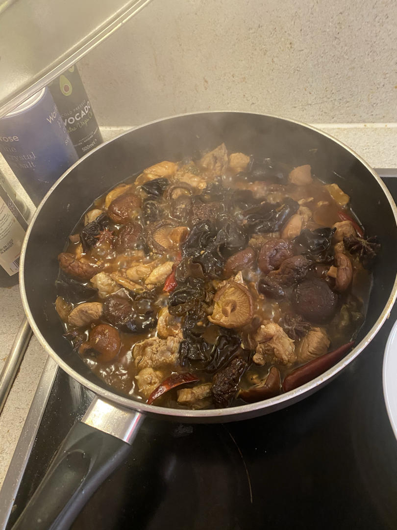 小鸡炖蘑菇粉条