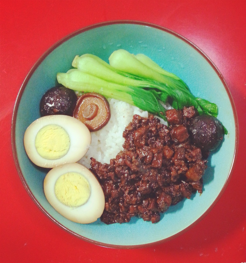 家常卤肉饭