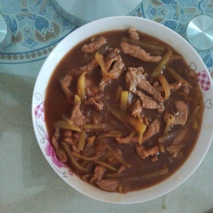 土豆丝炒肉
