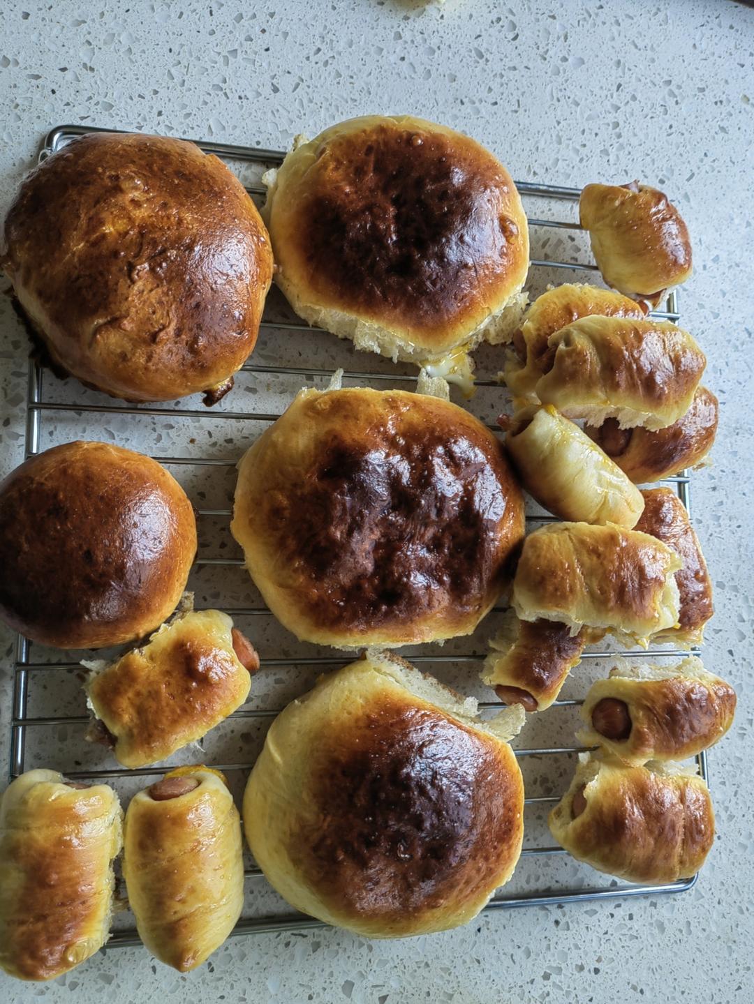 一口一个，迷你肠仔包