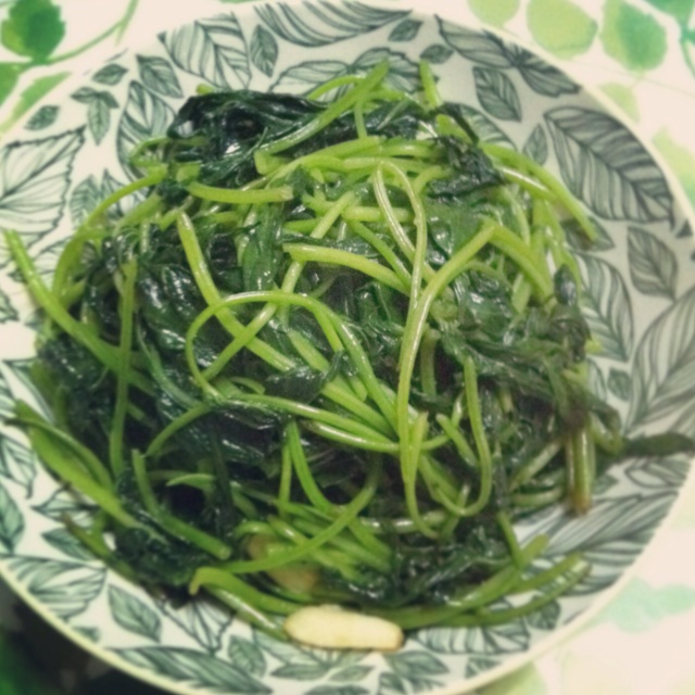蒜蓉地瓜叶