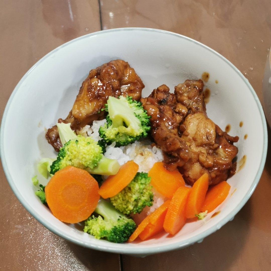 照烧鸡腿饭