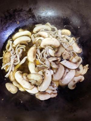 蘑菇肉丝豆腐羹的做法 步骤8