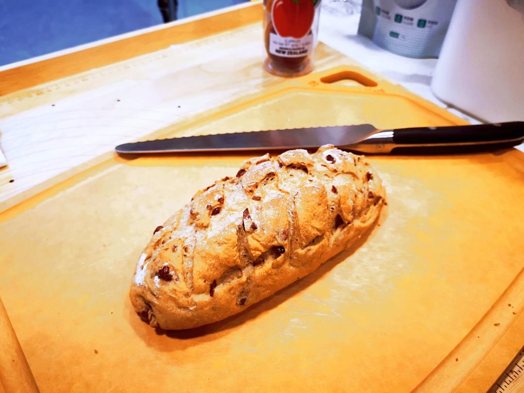 家庭版烤箱制作红酒蔓越莓核桃软欧包