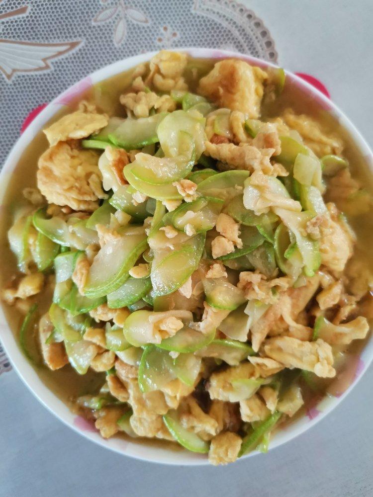 家常角瓜炒鸡蛋