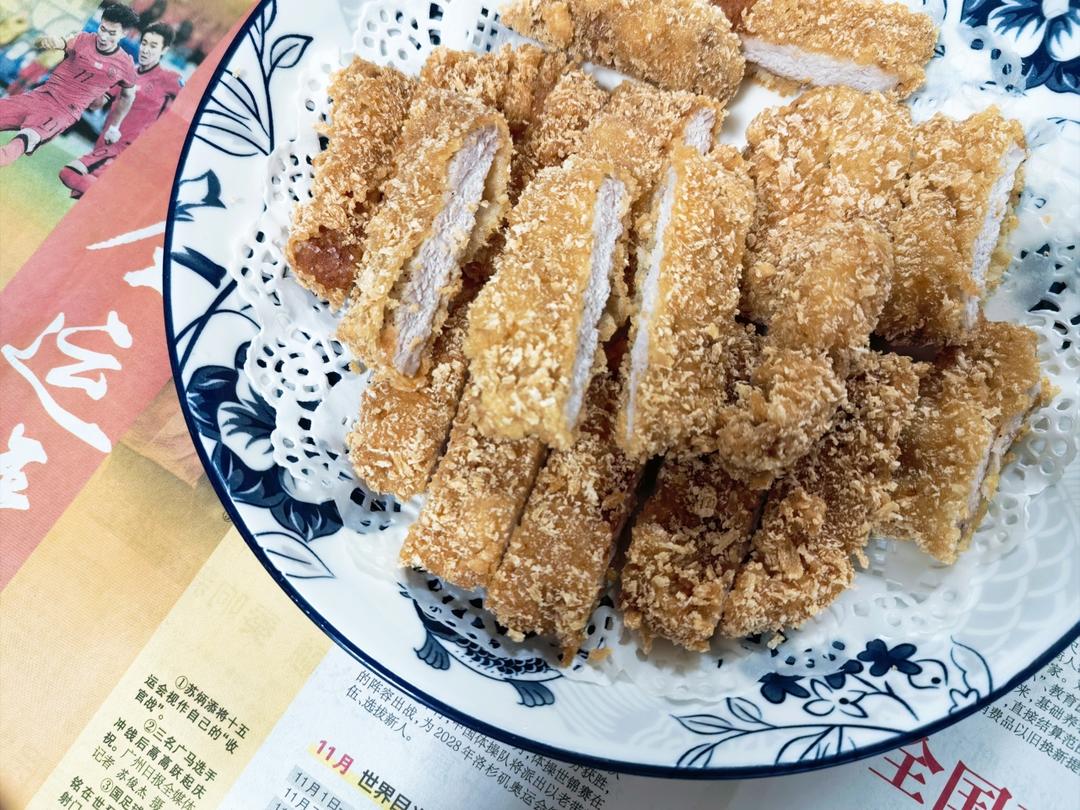 日式炸猪排（附炸猪排酱超⋯好吃😋）