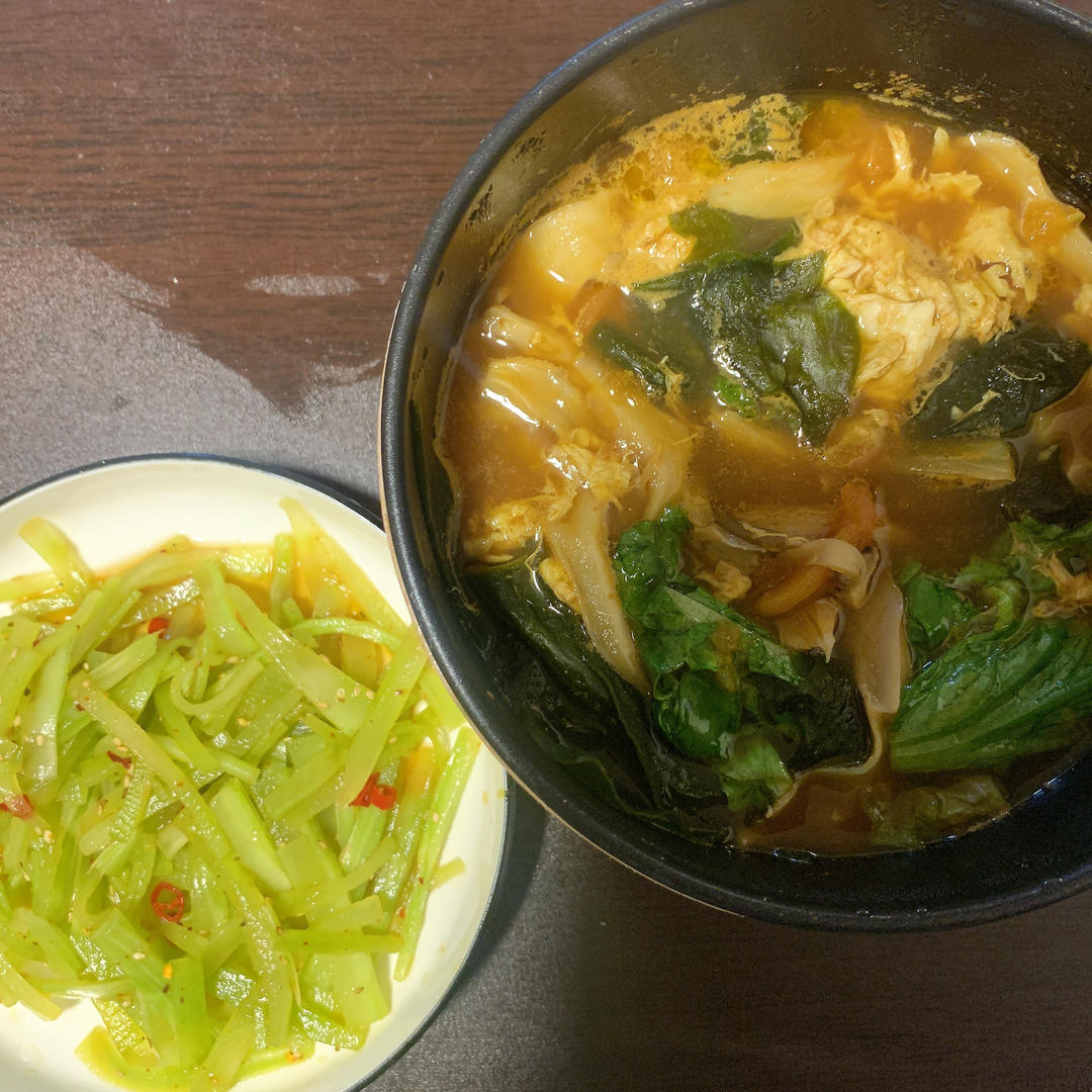 减脂平菇番茄汤