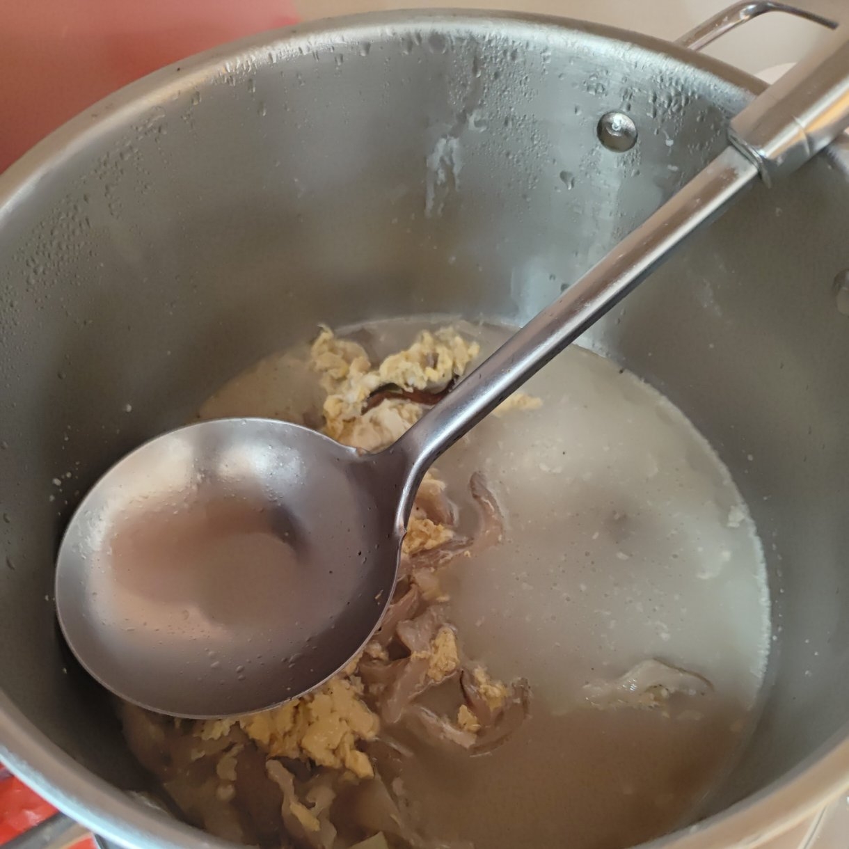 蘑菇鸡蛋汤