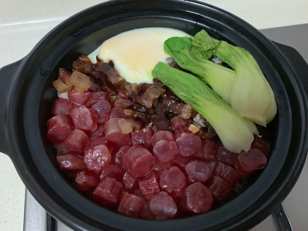 香肠煲仔饭