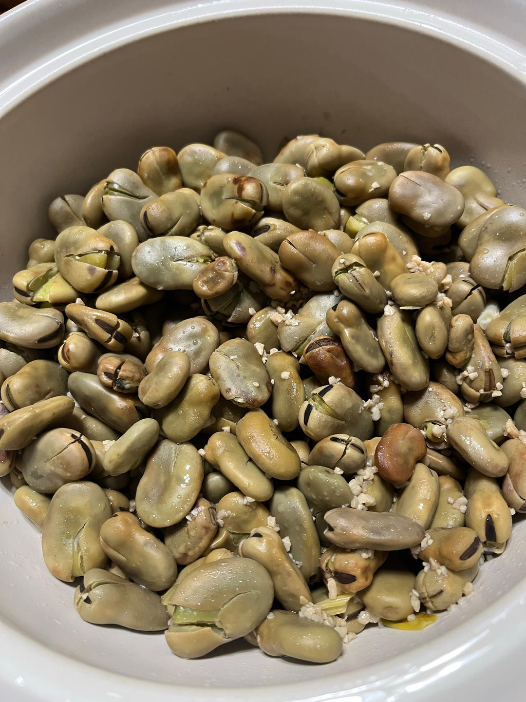油焖蚕豆