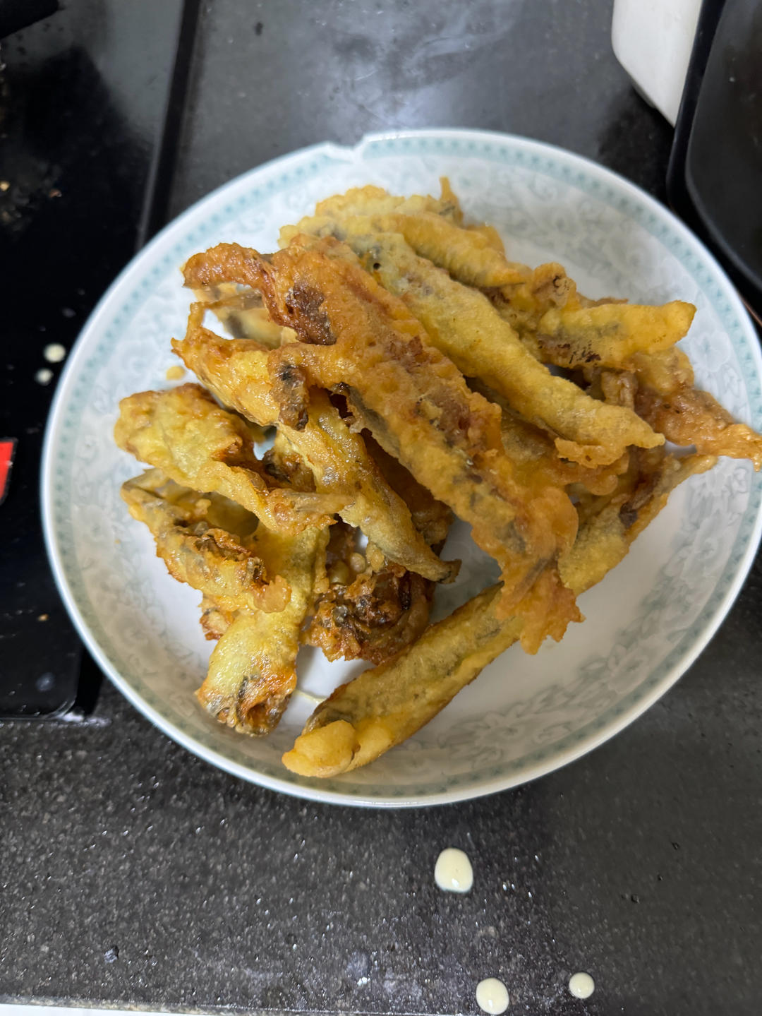酥炸小鱼