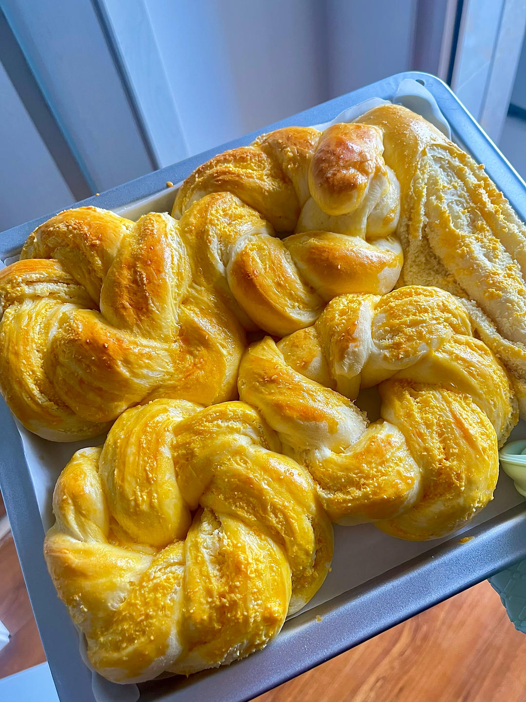 椰香满满的椰蓉花环面包｜万能椰蓉馅｜好吃又好看