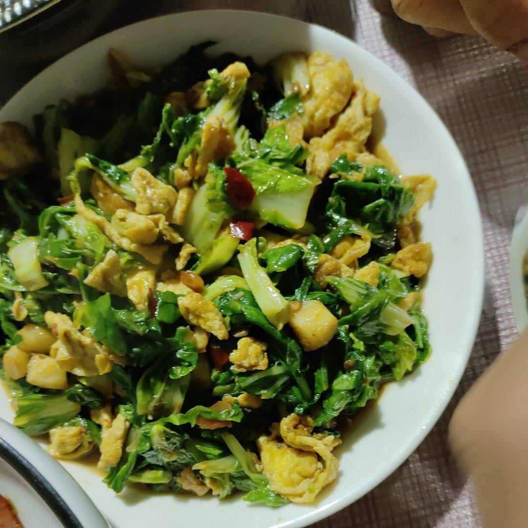 想要青菜叶开胃下饭？郫县豆瓣酱炒青菜鸡蛋