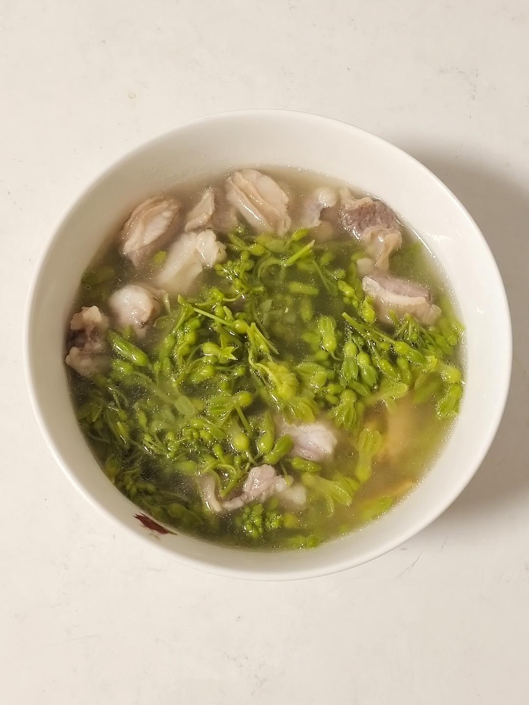 夏天，用夜来香做汤特鲜美！
