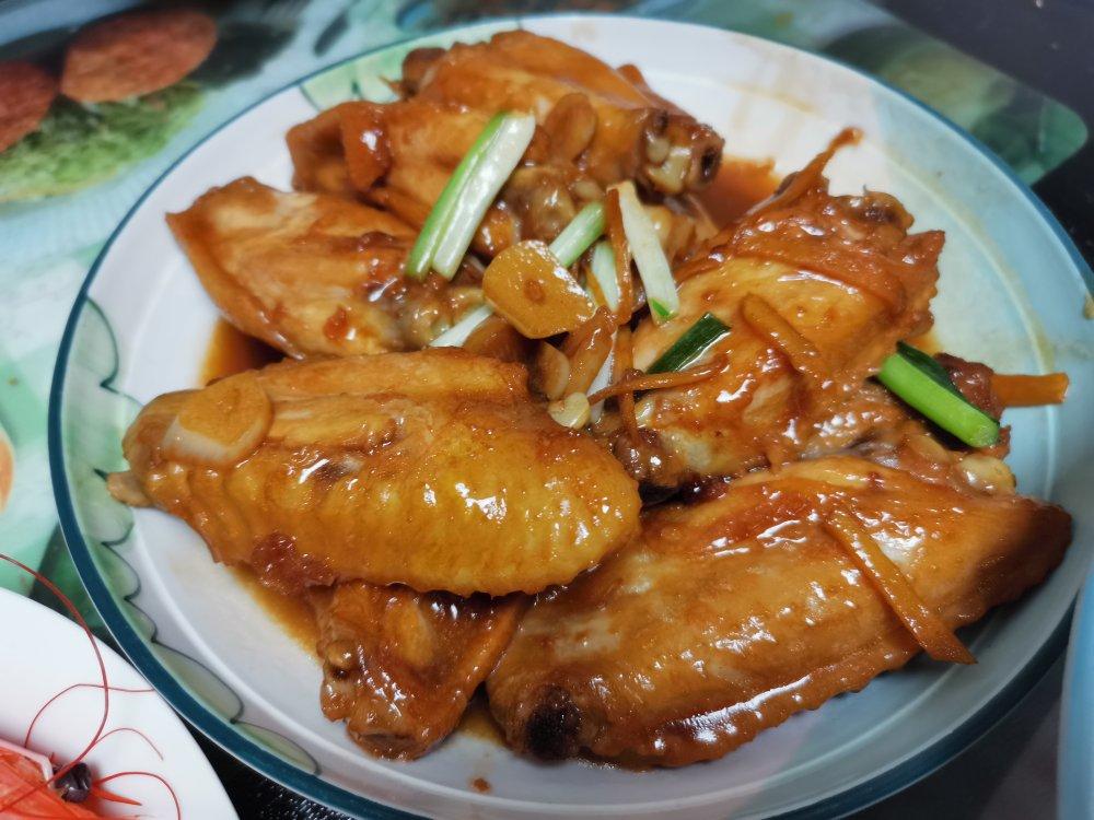 简单又美味的红烧鸡翅根