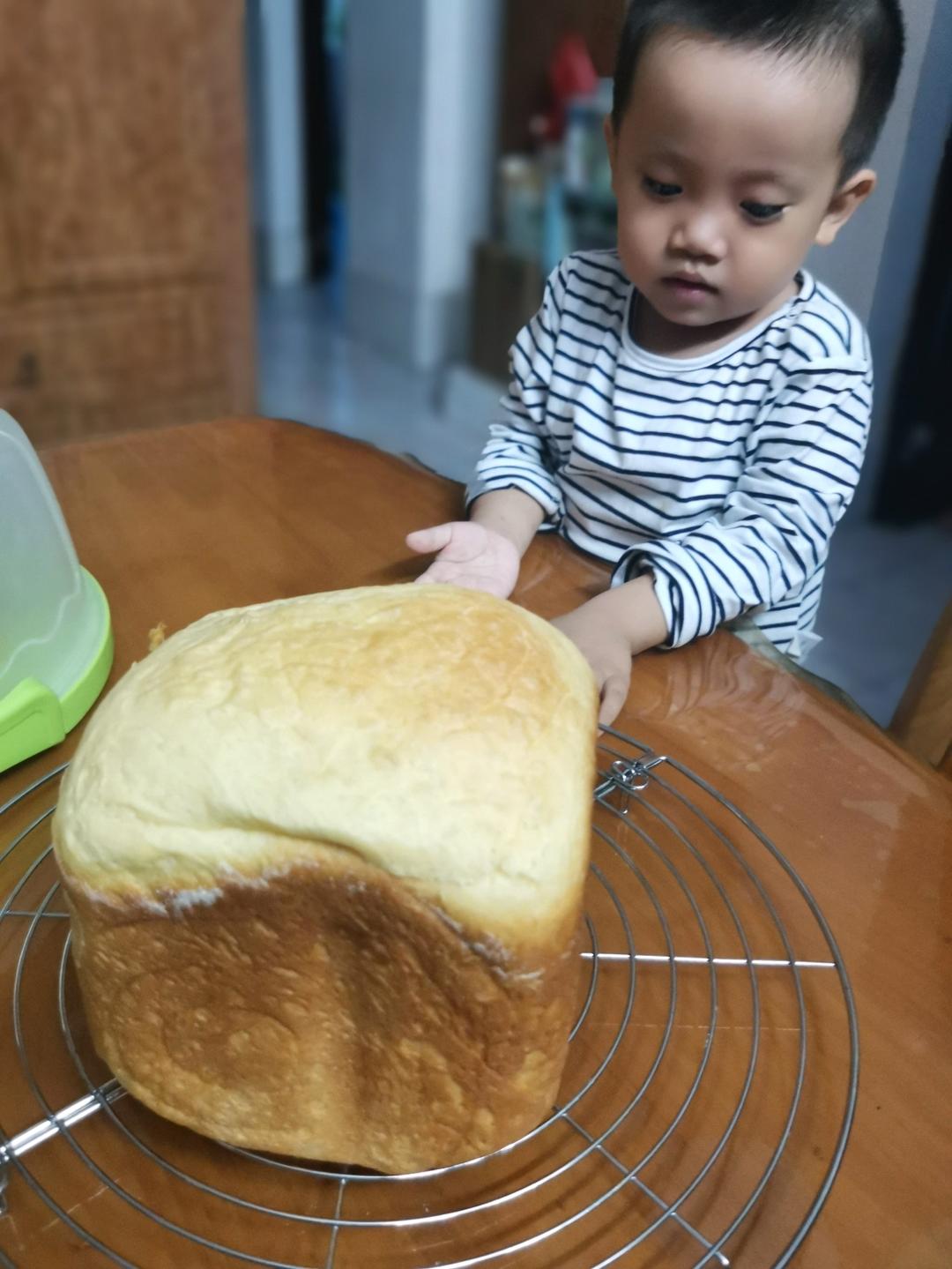 🍞消耗淡奶油吐司｜无黄油｜软绵绵｜奶香浓郁
