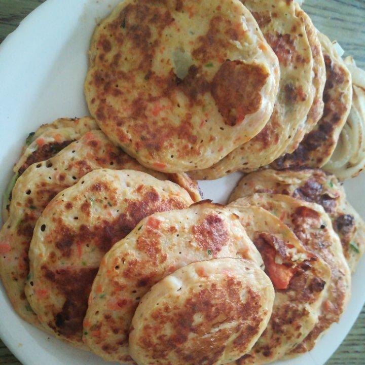 豆腐鸡蛋蔬菜饼（减脂少油高蛋白营养早餐）