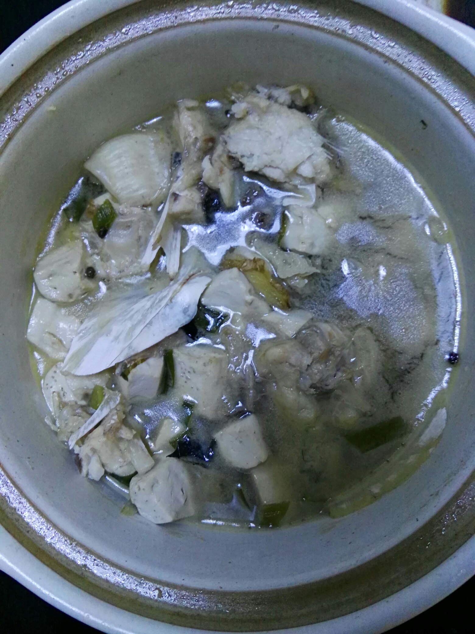 鱼头豆腐煲