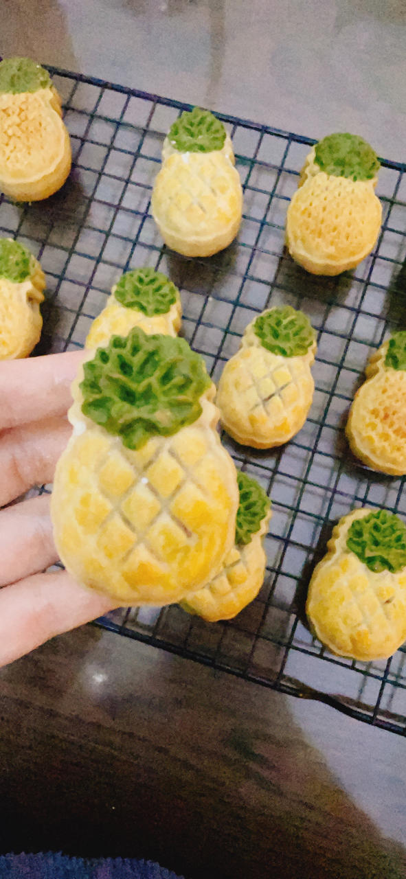 广式月饼通用饼皮（内附凤梨小菠萝🍍月饼的详细做法）