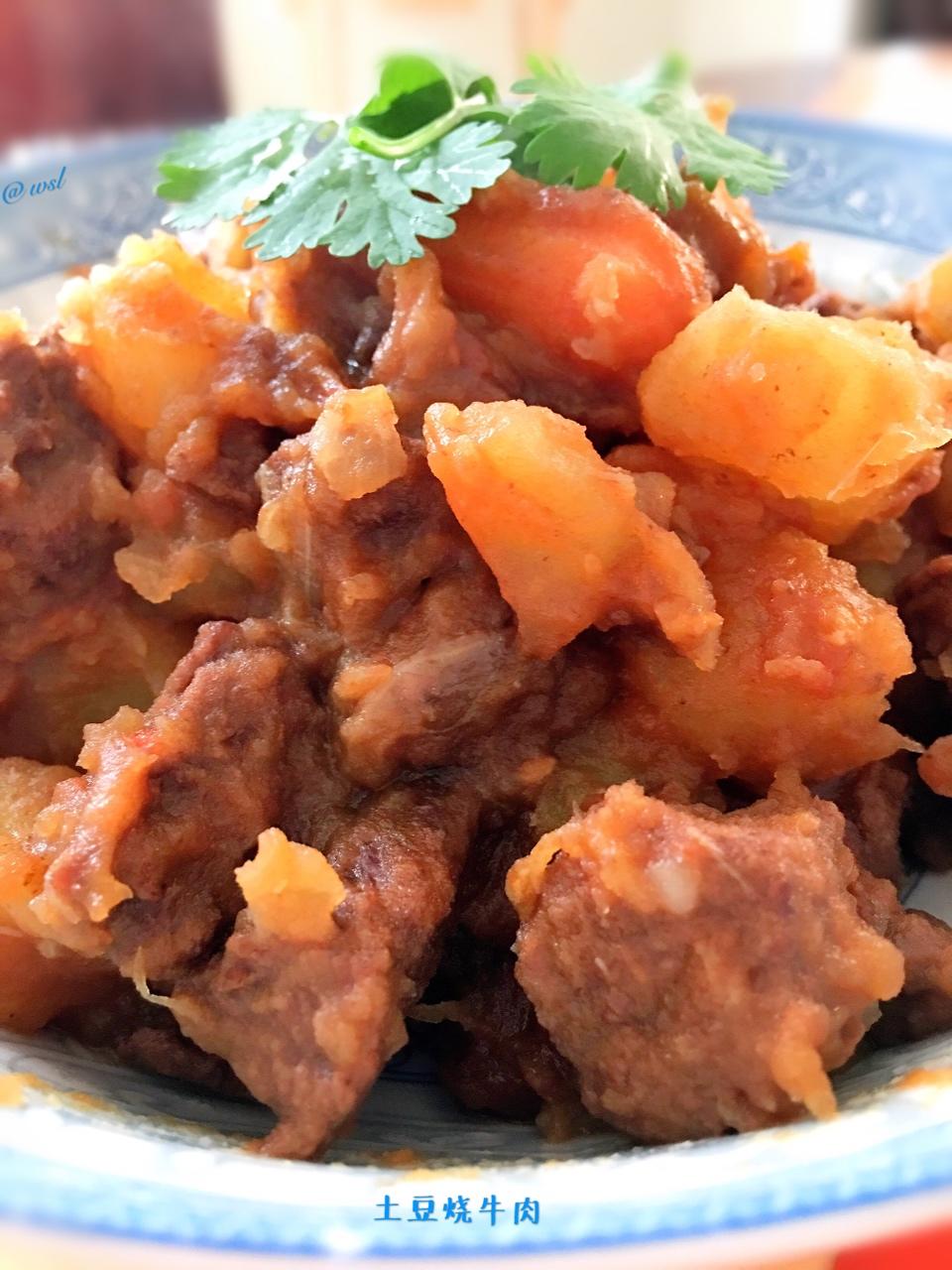 红烧牛肉土豆 （独家秘制）