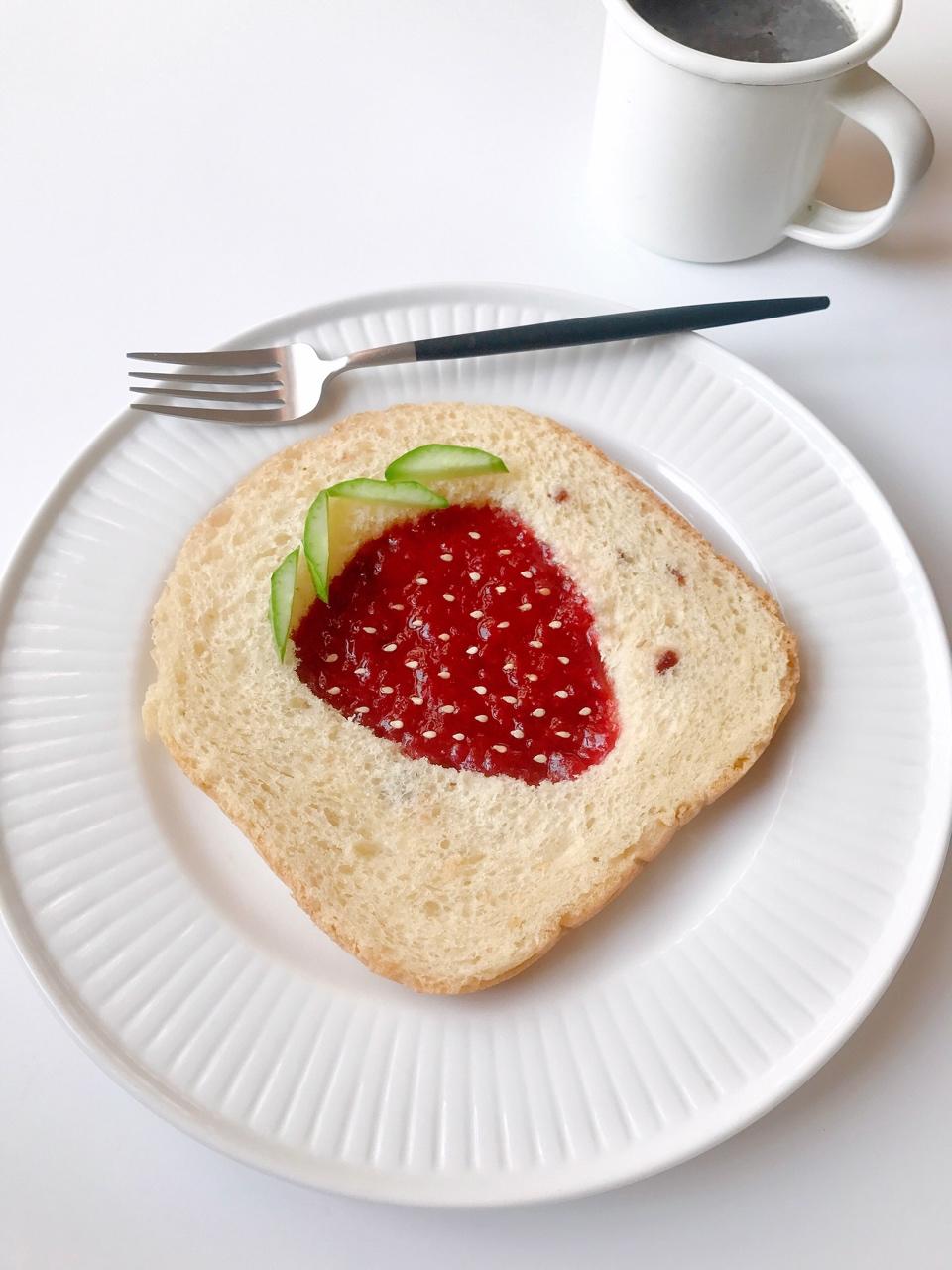 有时候59做的果酱造型吐司