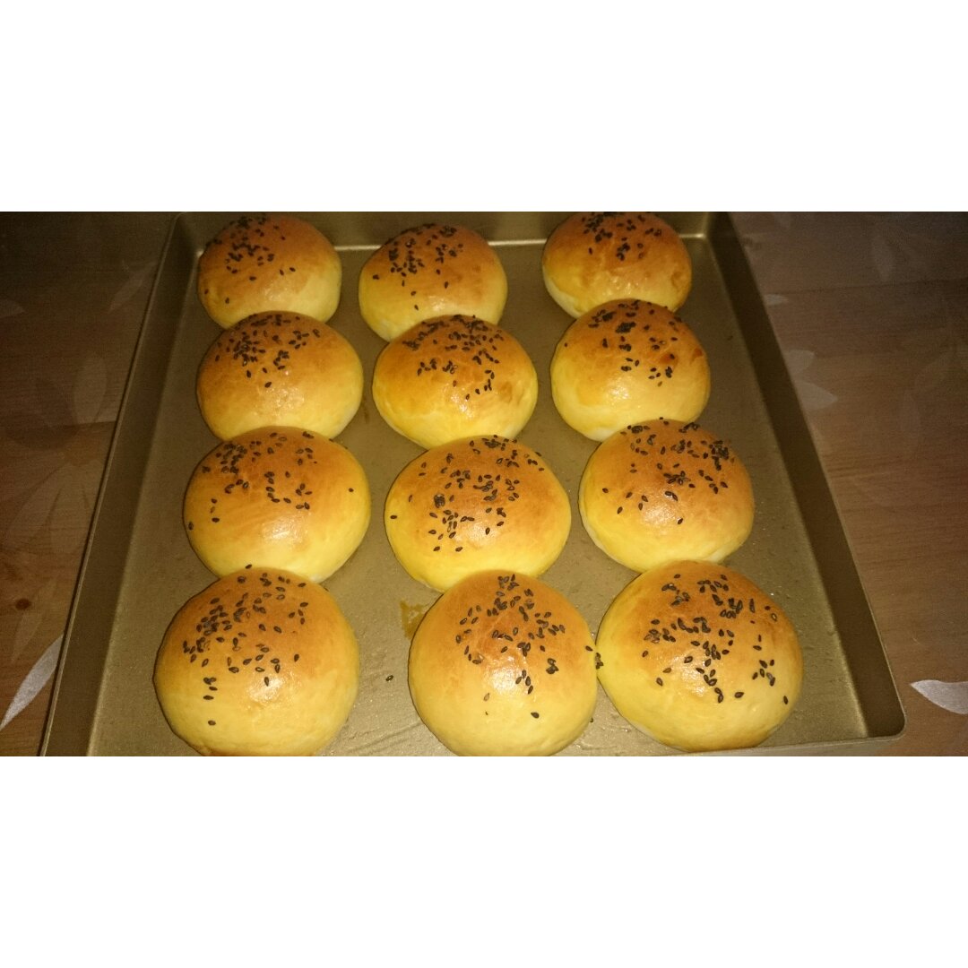 牛奶鸡蛋吐司