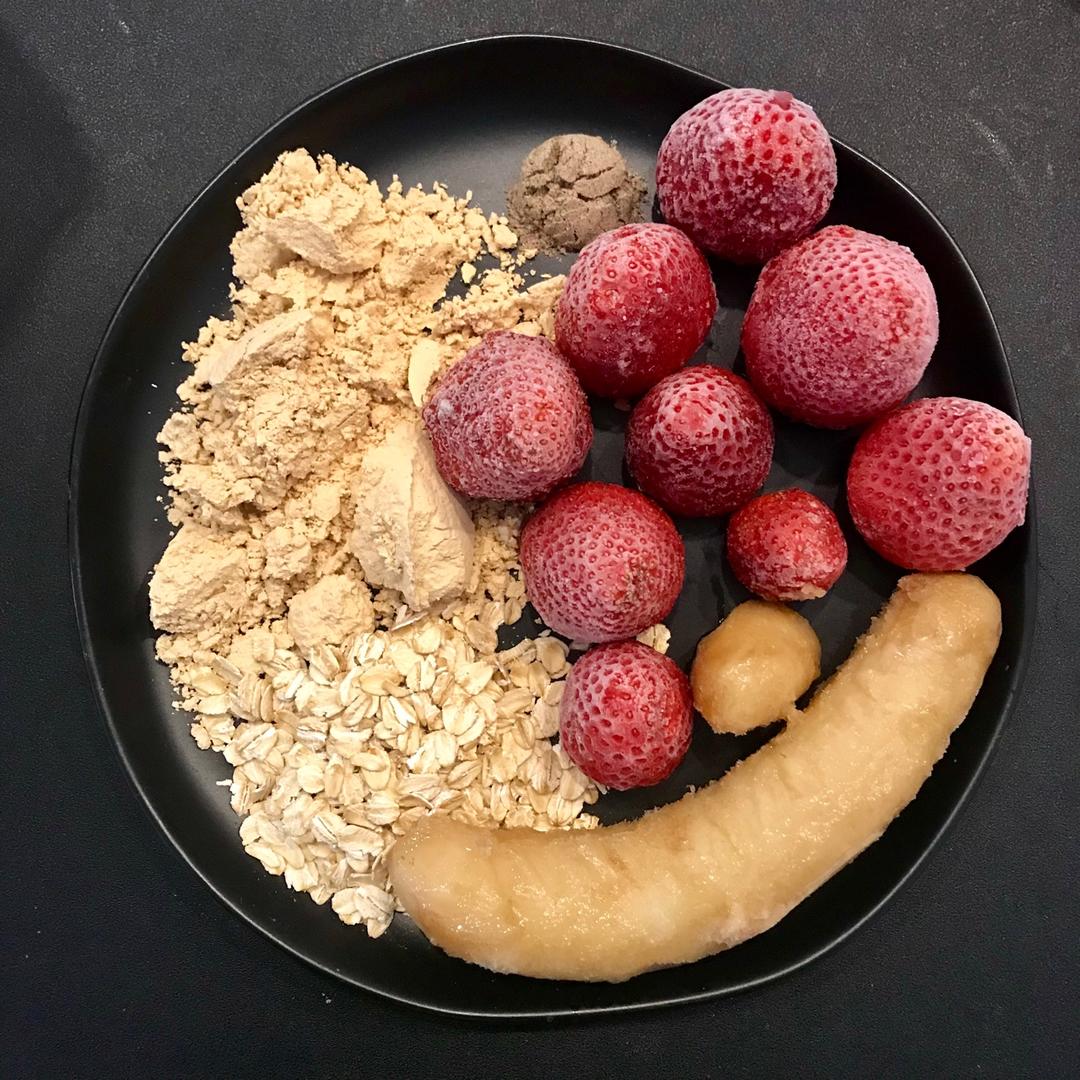 🍌🥥🍒☕️💃🏻