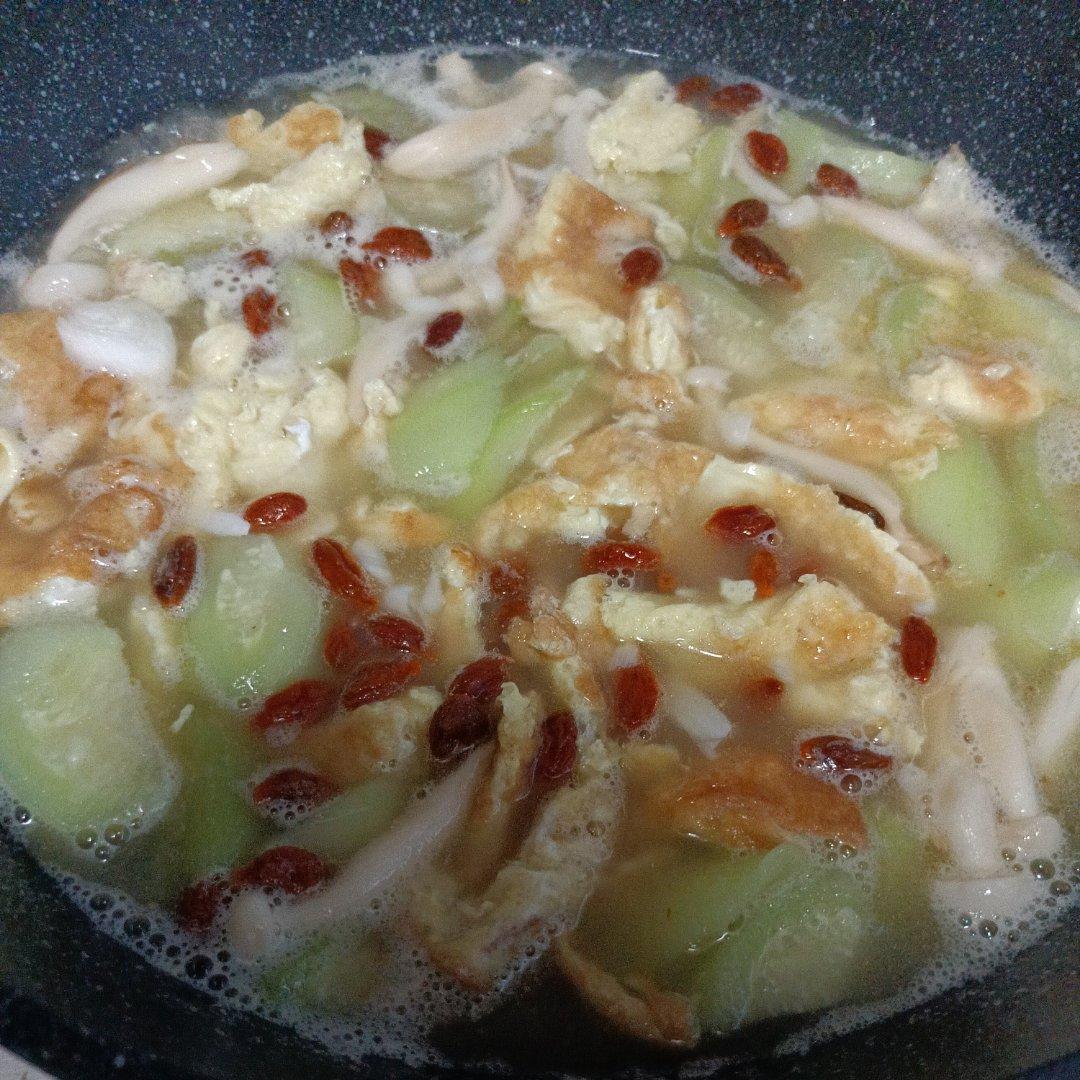 夏季要多喝༄「丝瓜三鲜汤」🔆🔆🔆