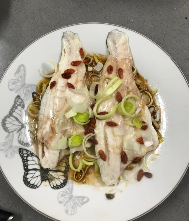 清蒸鲈鱼